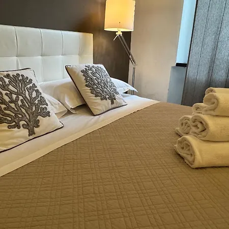 Ca'vour Специя