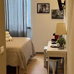 게스트하우스 Ca'vour 4*